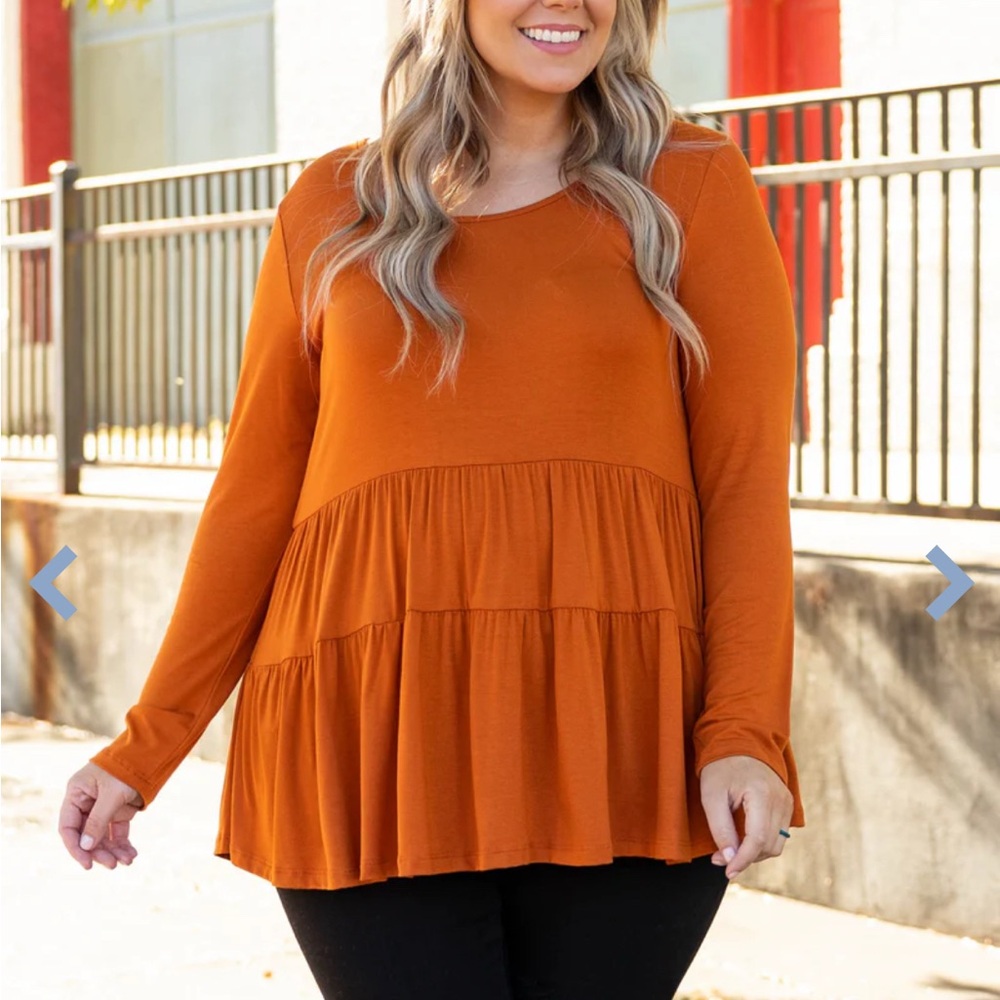 Women's Gray Long Sleeve Tiered Top